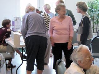 Super Bowl Party 2003 - Slide 22