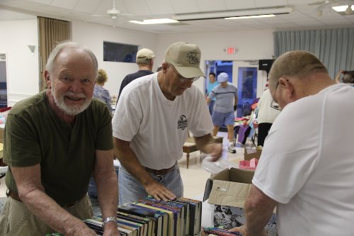 Gulf to Bay 2015 Carnival <br> Photos by  Jim Ackert - Slide 11