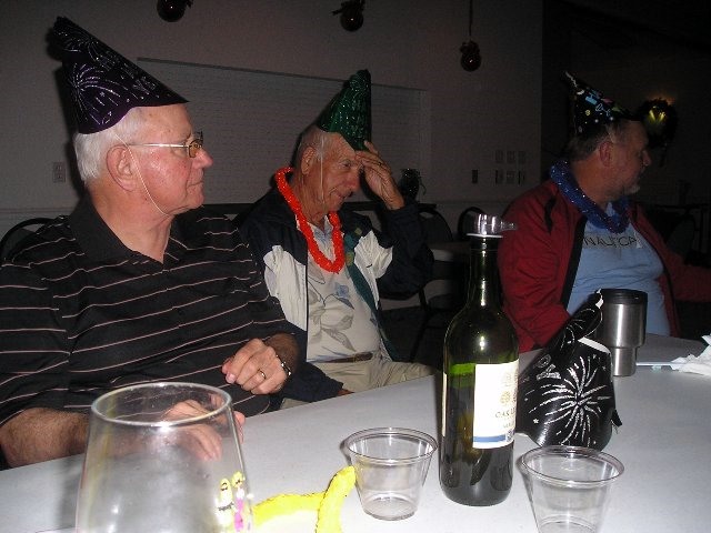 New Years Eve at Gulf to Bay <br> Photos by Ivamae Janes - Slide 11