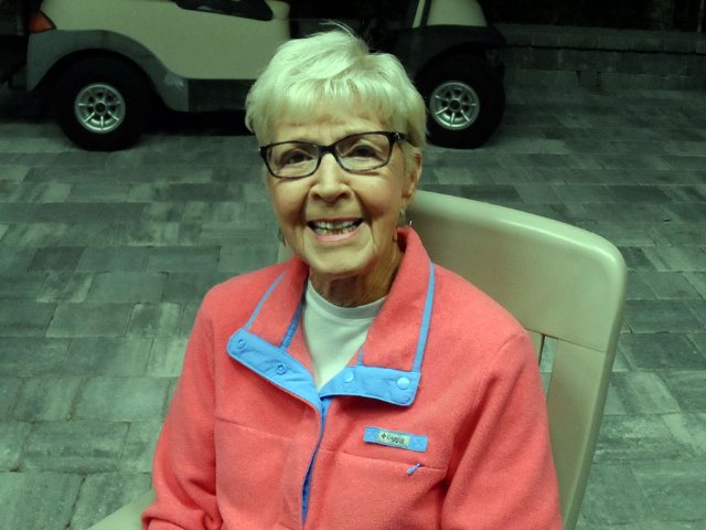 Christmas Tree Lighting Party Nov 30 2018 - Slide 6