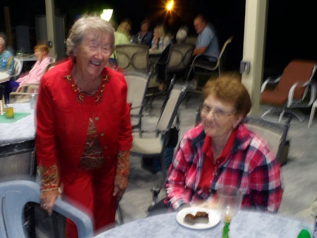 Christmas Tree Lighting Party Nov 30 2018 - Slide 22